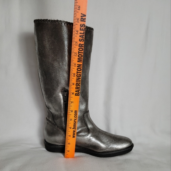 Trask Audra Silver Pewter shiny Shearling lined boots - Picture 10 of 16